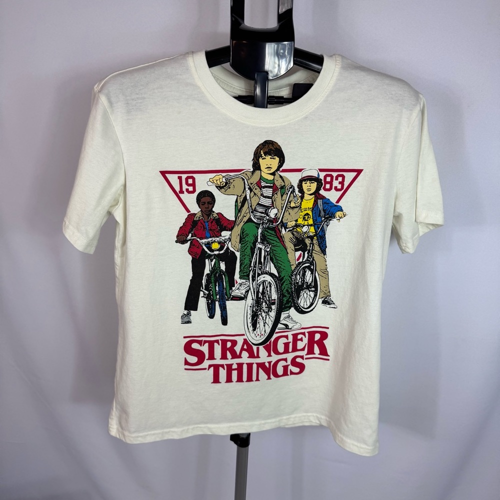 Stranger Things 1983 Bike Scene Graphic T Shirt Large Netflix TV Show Tee